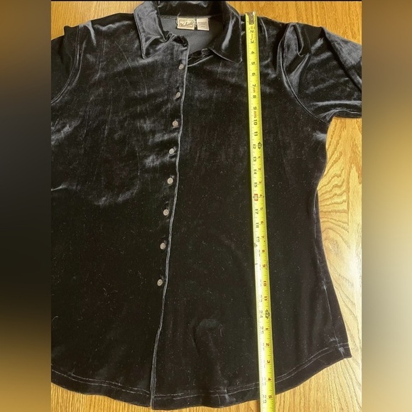 Woolrich Black Velour Button Down Shirt Women’s Size Large - Picture 5 of 6